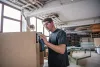 BOSCH 06019L0100 GSS 18V-13 Akkus rezgőcsiszoló (akku és töltő nélkül, 1 tárcsa) kartondobozban
